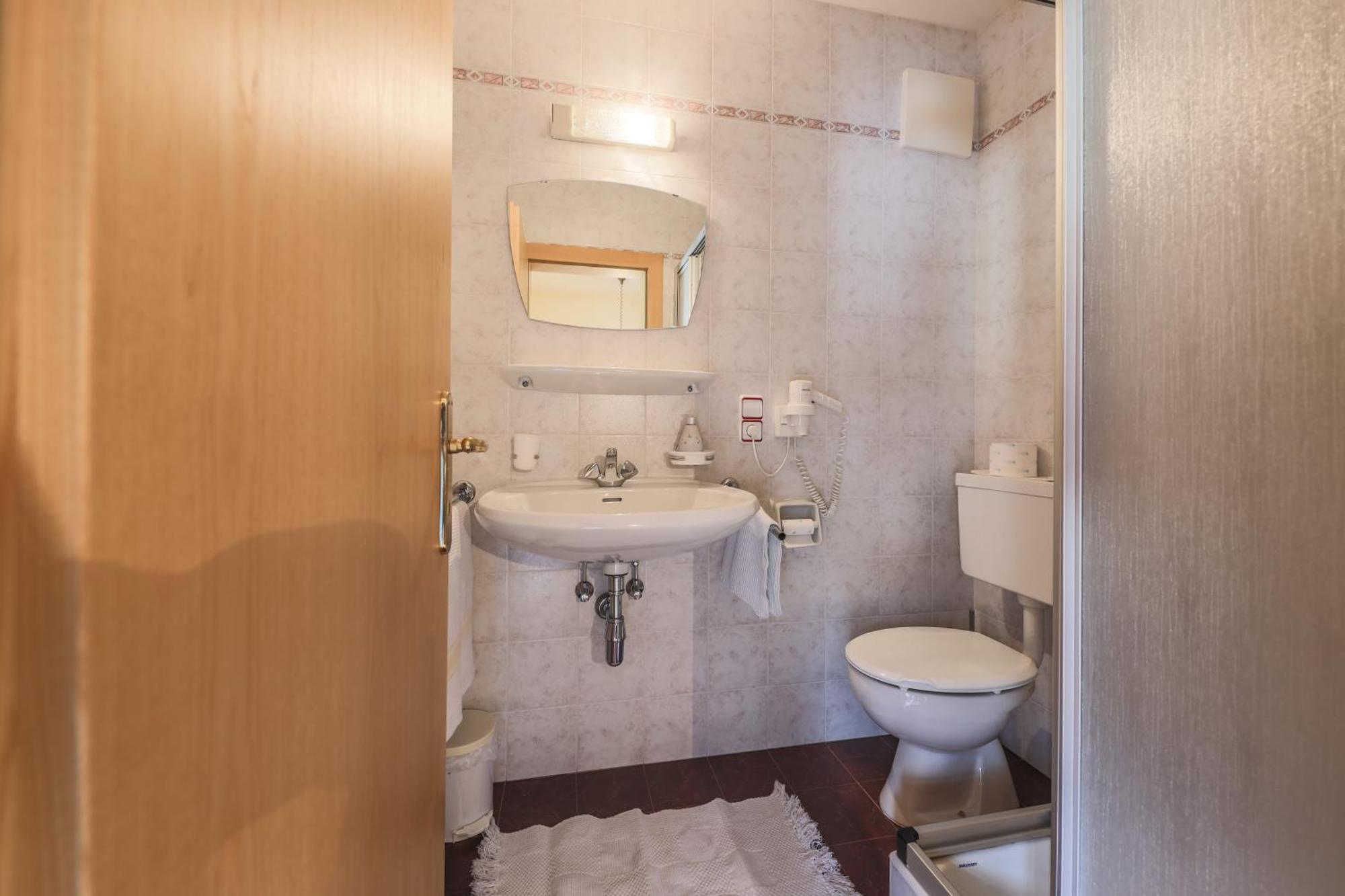 Hotel Fines フーネス 部屋 写真